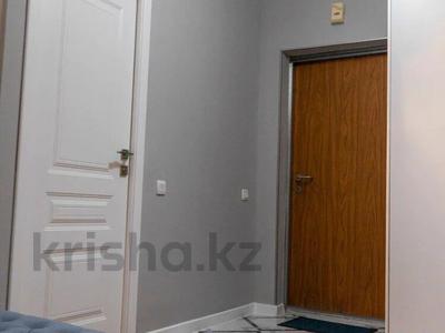 3-комнатная квартира, 140 м², 12 этаж посуточно, Масанчи 98а — Абая за 20 000 〒 в Алматы, Алмалинский р-н
