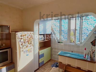 4-комнатная квартира, 95.3 м², 9/9 этаж, мкр Аксай-1 за 52 млн 〒 в Алматы, Ауэзовский р-н