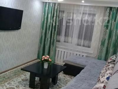 2-комнатная квартира, 47 м², 3/5 этаж по часам, Жансугурова 73 за 1 000 〒 в Талдыкоргане