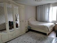4-комнатный дом, 100 м², Жаштык 29 за 30 млн 〒 в Бишкеке