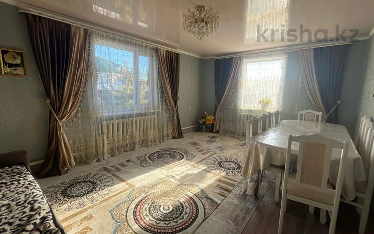 4-комнатный дом, 95.8 м², 10 сот., Проезд рижский 28 за ~ 35.4 млн 〒 в Петропавловске