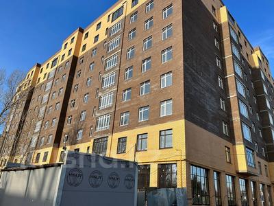 2-комнатная квартира, 87.4 м², Абулхаирхана 147 за ~ 25.8 млн 〒 в Уральске