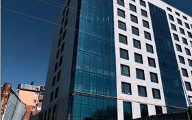 3-комнатная квартира, 104 м², 5/9 этаж, Каирбекова 31 — Находится в центре города за ~ 44.5 млн 〒 в Костанае