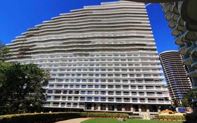 3-комнатная квартира, 134 м², 13/27 этаж, Курортный проспект 105 за 140.4 млн 〒 в Сочи