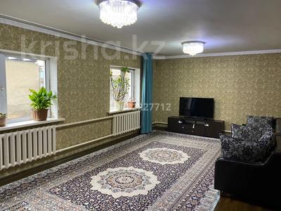 2-комнатный дом, 90 м², 8 сот., мкр Акбулак 2А за 45 млн 〒 в Алматы, Алатауский р-н