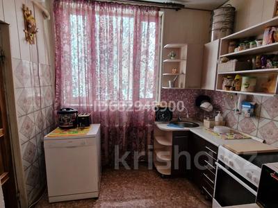 4-комнатная квартира, 80.2 м², 2/5 этаж, Абая 55 за 33 млн 〒 в Сатпаев