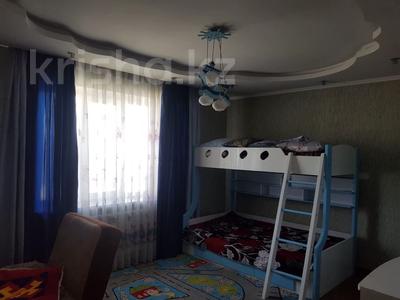 7-комнатный дом, 400 м², 10 сот., Карагайлы 42 за 70 млн 〒 в Талдыкоргане