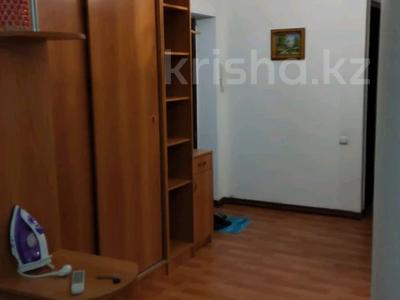 2-комнатная квартира, 65 м², 5/5 этаж помесячно, Джансугурова за 130 000 〒 в Талдыкоргане, Каратал