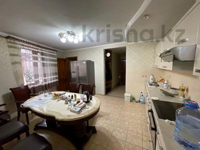 4-комнатный дом, 84 м², Сатпаева 25 за 30 млн 〒 в Караганде, Казыбек би р-н