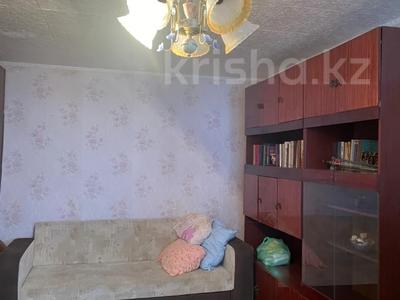 3-комнатная квартира, 56 м², 3/5 этаж, Ак.Сатпаева — Торайгырова за 15 млн 〒 в Павлодаре