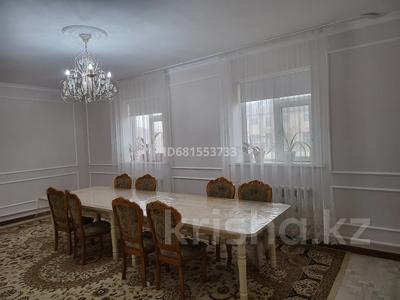 6-комнатный дом, 200 м², 10 сот., Проспект Астана 63 за 75 млн 〒 в 