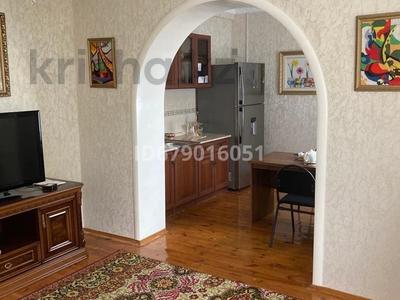 6-комнатный дом, 320 м², 12 сот., Тургут Озал 12 за 150 млн 〒 в Туркестане