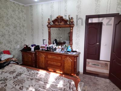 5-комнатный дом, 260 м², 10 сот., Байсалыкова 55в — Дастенова за 40 млн 〒 в Семее
