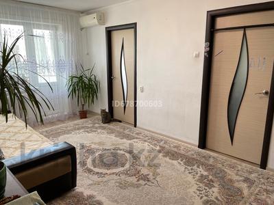 4-комнатная квартира, 62 м², 4/5 этаж, Муканова 54 за 23.3 млн 〒 в Петропавловске