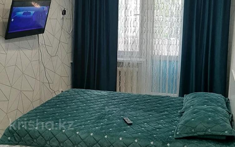 1-комнатная квартира, 33 м², 2/5 этаж посуточно, Бауыржан Момышұлы 40 А за 10 000 〒 в Экибастузе