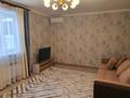 3-комнатная квартира, 96 м², 4/4 этаж помесячно, Каспий 73а за 250 000 〒 в Атырау