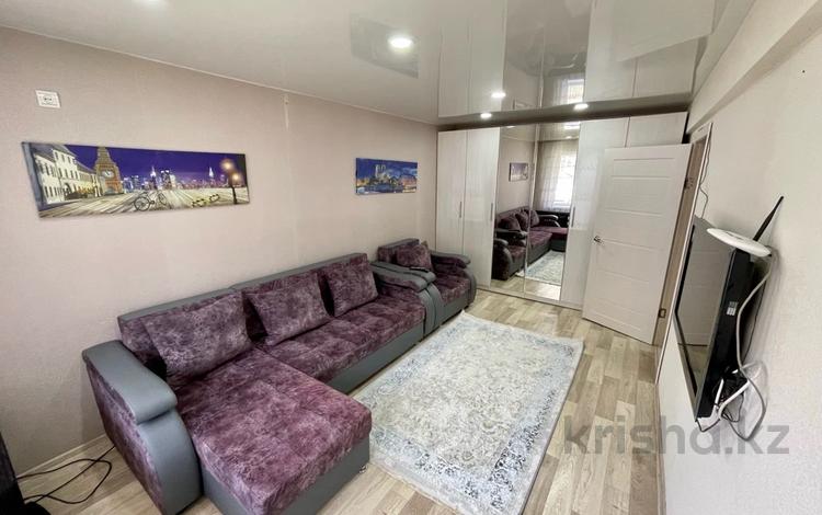 2-комнатная квартира, 45 м² посуточно, Казахстан 77 за 10 000 〒 в Усть-Каменогорске