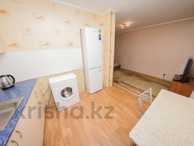 1-комнатная квартира, 30 м², 5/5 этаж помесячно, Интернациональная 77 за 150 000 〒 в Петропавловске