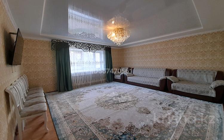6-комнатный дом, 280 м², 8 сот., Проезд К 16 за 50 млн 〒 в Павлодаре