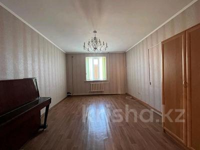 8-комнатный дом, 230 м², 10 сот., Астана 64 — Кушербаев за 70 млн 〒 в 