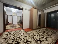 7-комнатная квартира, 200 м², 1 этаж, Жанхожа батыр N6 за 41 млн 〒 в Туркестане