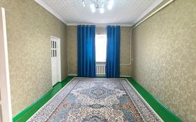5-комнатный дом, 160 м², 10 сот., Накипова за 35 млн 〒 в Туркестане