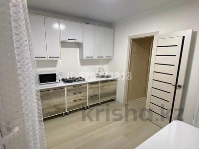 1-комнатная квартира, 50 м², 2/5 этаж по часам, Каратал за 2 000 〒 в Талдыкоргане