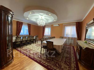 6-комнатный дом, 300 м², 9.9 сот., Желтоксан 11А за 55 млн 〒 в Атырау