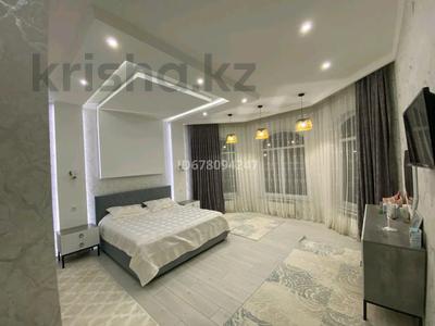 6-комнатный дом, 250 м², 10 сот., Айша бибі 84 за 85 млн 〒 в Туркестане