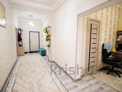 3-комнатная квартира, 100 м², 3/7 этаж, Мкр Каратал за 42 млн 〒 в Талдыкоргане, Каратал