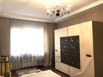 3-комнатная квартира, 120 м² помесячно, Луганского 1 за 650 000 〒 в Алматы, Медеуский р-н