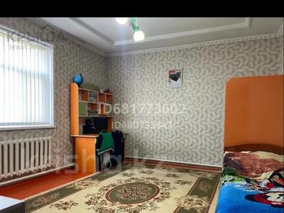 6-комнатный дом, 180 м², 11 сот., Тгжд 2а — Жарылқапов за 32 млн 〒 в Туркестане