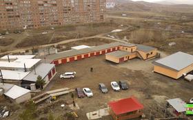 Здание, площадью 1600 м², Жастар 37/6 за 120 млн 〒 в Усть-Каменогорске