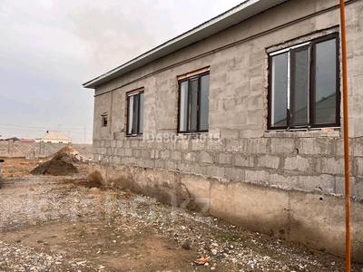 6-комнатный дом, 180 м², 10 сот., Бекзат Самал 27 за 20 млн 〒 в Туркестане