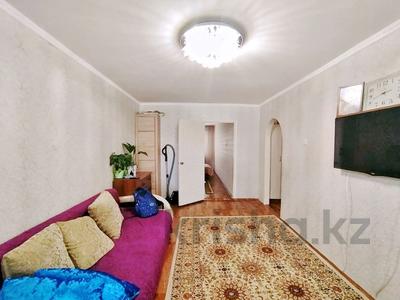 2-комнатная квартира, 44 м², 1/5 этаж, Мкр Жастар 26 за 13.2 млн 〒 в Талдыкоргане