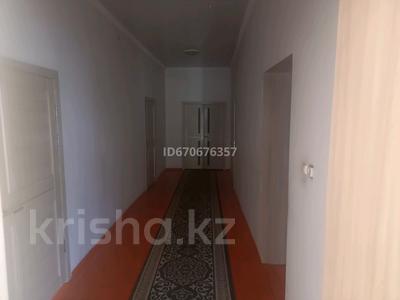6-комнатный дом, 235 м², 7 сот., Байтурсынова 3-3 за 25 млн 〒 в Туркестане