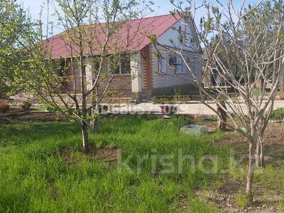4-комнатный дом, 96 м², 13 сот., Казахстанская за 39 млн 〒 в Мичуринское