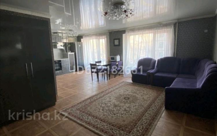 3-комнатная квартира, 140 м², 4/6 этаж посуточно, Торайгырова 113 — Торайгырова за 18 000 〒 в Павлодаре