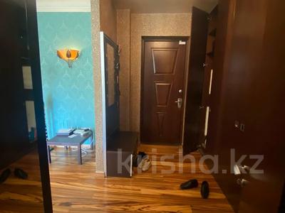 4-комнатная квартира, 400 м², 2/3 этаж, Ходжанова 10 за 310 млн 〒 в Алматы, Бостандыкский р-н
