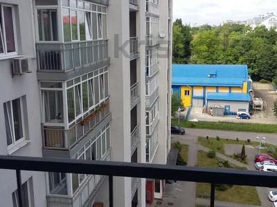 2-комнатная квартира, 77 м², 6/10 этаж, Дмитрия Донского 20 за ~ 130.4 млн 〒 в Калининграде