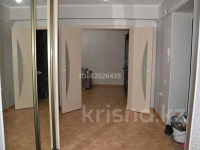 2-комнатная квартира, 68 м², 7/9 этаж, Аль-фараби 40 за 27 млн 〒 в Усть-Каменогорске, Ульбинский