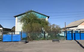 7-комнатный дом, 200 м², 10 сот., Плеханова за 35 млн 〒 в Караганде