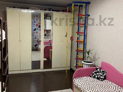 3-комнатная квартира, 64 м², 4/5 этаж, Муканова за 26.8 млн 〒 в Петропавловске