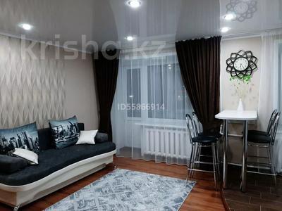 1-комнатная квартира, 30 м², 2/5 этаж по часам, Шакарима 35 — Дулатова за 1 000 〒 в Семее