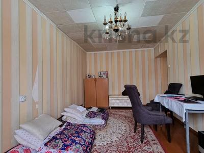 2-комнатная квартира, 42 м², 4/4 этаж, Жубанова — проспект Алтынсарина за 24 млн 〒 в Алматы, Ауэзовский р-н