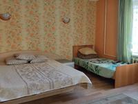 3-комнатная квартира, 75 м², 1/5 этаж посуточно, Парковая 98 — Гагарина за 15 000 〒 в Рудном