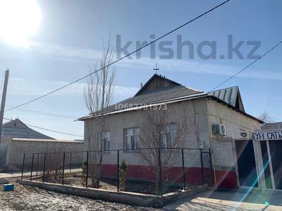4-комнатный дом, 120 м², 7 сот., Б.Калаби 42 за 25 млн 〒 в Туркестане