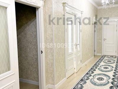 2-комнатная квартира, 80 м², 10/16 этаж посуточно, Назарбаева 14/1 за 19 990 〒 в Шымкенте