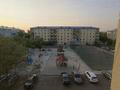 2-комнатная квартира, 48 м², 4/5 этаж, 35 мкр — Мкр самал за 10 млн 〒 в Туркестане