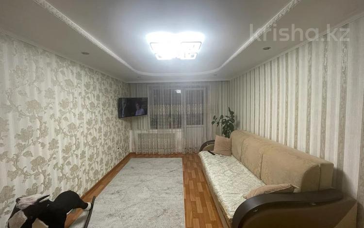3-комнатная квартира, 65 м², 3/6 этаж, Казахстанской правды за 28 млн 〒 в Петропавловске